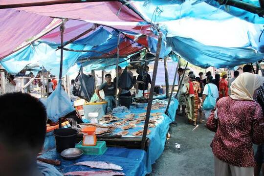 Tingkah Tiga Pedagang Koplak