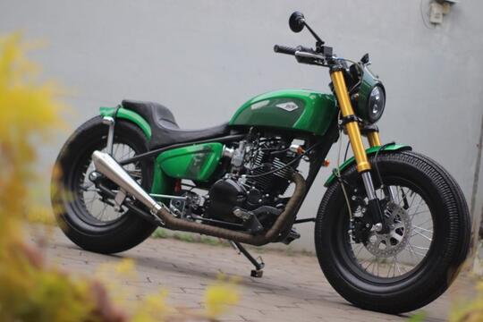 Desain Modifikasi Motor ini Bikin Geleng – geleng Kepala dan Auto Kena Tilang