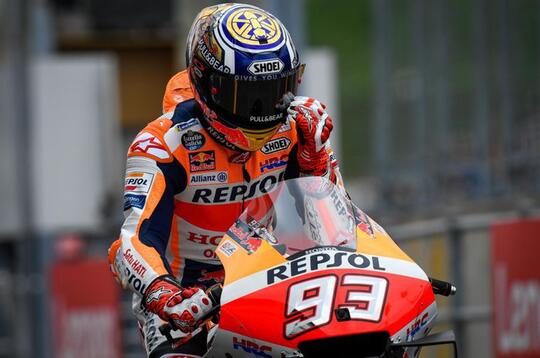 Bos Honda Nyeplos Ingin Kontrak Marquez Selama 10 Tahun Kedepan, Bosen Gak Tuh?