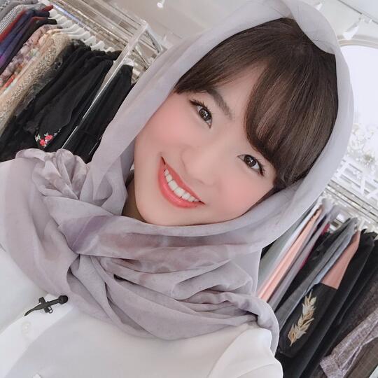 Kenakan Hijab, Haruka Nakagawa: Ajari Aku Islam