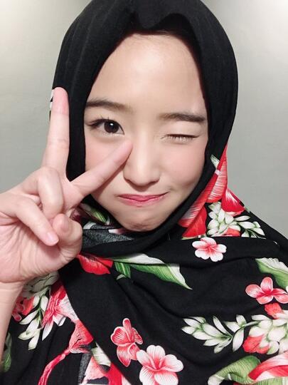 Kenakan Hijab, Haruka Nakagawa: Ajari Aku Islam
