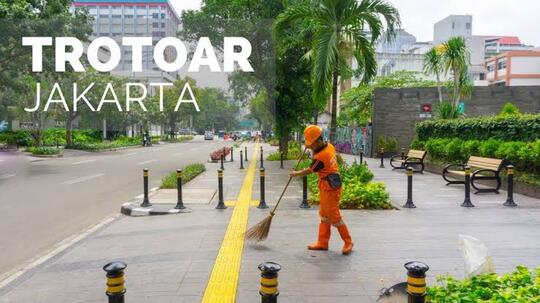 Wuidih! Trotoar Jakarta Dah Kaya Singapura Gan