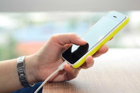 5 Cara Sederhana Merawat Charger Handphone Agar Tidak Mudah Rusak