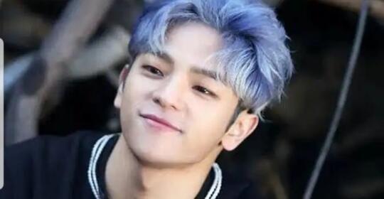 Woojin Resmi Hengkang dari Stray Kids, Kenapa?