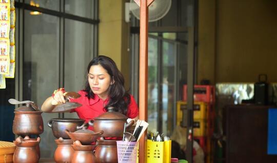 10 Angkringan di Semarang yang Asyik buat Nongkrong Sampai Pagi, Kuat Melek nih?