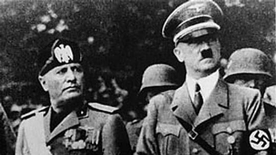 Benito Mussolini, Diktator Pembantai Ribuan Orang
