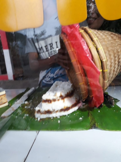 Jajanan Dongkal Mampu Menghilangkan Rasa Lapar