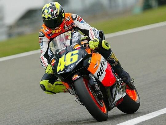 Mengejutkan, Rossi Bilang Andai Dirinya Masih Di Honda, Bakal Jauh Berprestasi