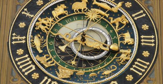 Wanita dengan 4 Zodiak Ini Jago Banget Flirting!