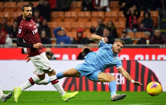 Beratnya Menjadi Fans AC Milan Saat Ini
