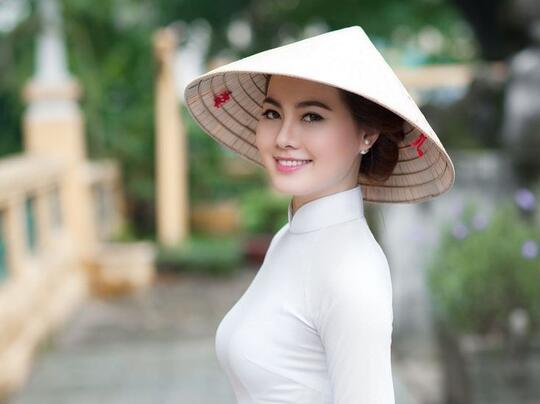 'Bidadari Petani', Ternyata Deretan Potret Ao Dai Ini Cantiknya Bikin Meleleh!