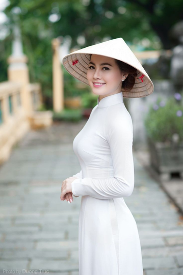 'Bidadari Petani', Ternyata Deretan Potret Ao Dai Ini Cantiknya Bikin Meleleh!