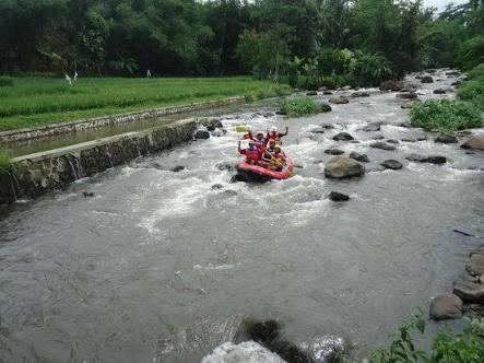 Salah Satu Destinasi Wisata Arum Jeram di Pemalang yang Siap Memacu Adrenalin