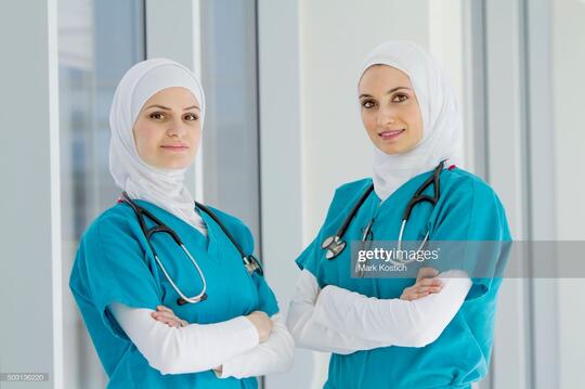 Agan Pernah Sakit? Ini Dia Alasan Dokter Menyuntik Agan di Pantat Bukan di Lengan