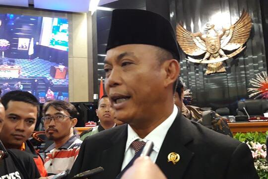 Prasetyo Minta Anies Jangan Ngumpetin Anggaran