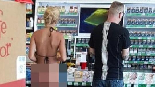 Viral Bule Pakai Bikini G-String Masuk Swalayan, Pemprov Bali ‘Ngamuk’