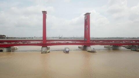 Sejarah Jembatan Ampera Merah Palembang, yang Belum Banyak Diketahui!