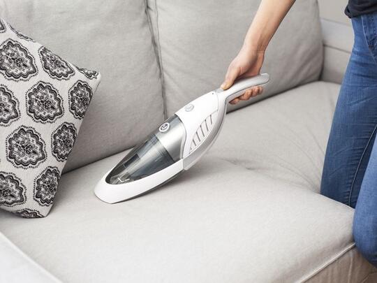 Vacum Cleaner Hingga Magic Com, Semua Bisa Keringkan Sepatu Basahmu Dalam Semalam!