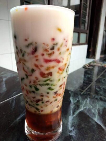 Sepuluh Deretan Es Yang Dapat Menghilangkan Dahaga, Mana Kesukaan Agan?