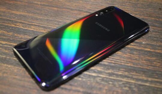 Gokil, Samsung Galaxy A50s Punya Super Steady Camera, NFC, dan AI Game booster!