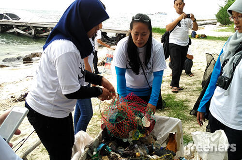 Community Divers Clean Action, Generasi Milenial Menjaga Bumi Indonesia!
