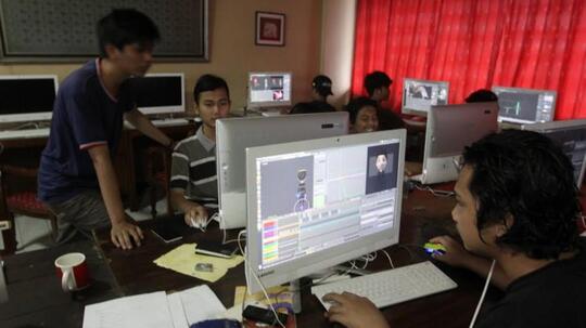 Erix Soekamti, Sosok Inspiring Bagi Kaum Muda Dalam Berkarya