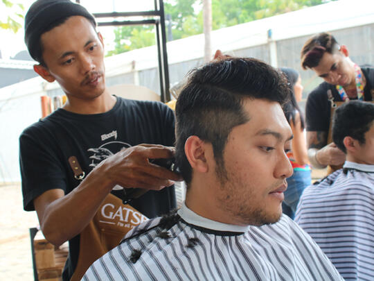 Potret Pengunjung HobbyGround yang dibuat Ganteng di booth GATSBY