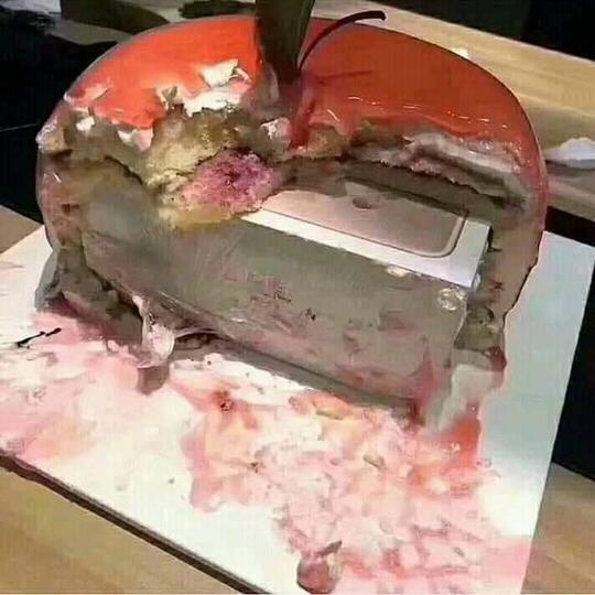 Bahagia Itu Sederhana! Ide 'Wow' Ngeprank Si Doi, Niscaya Dapat Pelukan Haru, Mau?