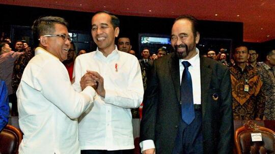 Beda makna, Pelukan Surya Paloh - Jokowi dan Sohibul Iman menurut Pakar Ekspresi