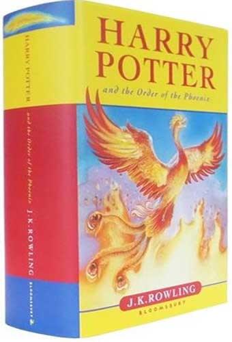 Pecinta Harry Potter? Punya Buku Harry Potter Seharga 2,7 Miliar Ini Ga Lo?!