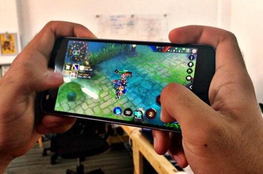 Katanya Sudah Sepi, Tapi Kenapa Genre MOBA Masih Eksis?
