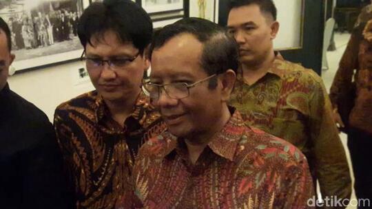 Soal Ahok Calon Bos BUMN, Ini Kata Mahfud Md