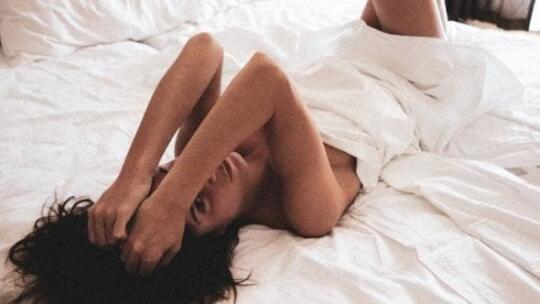 Dear Lover, Ini 7 Tip Berhubungan Intim dengan Orang yang Sensitif