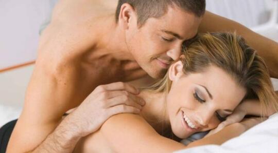 Dear Lover, Ini 7 Tip Berhubungan Intim dengan Orang yang Sensitif