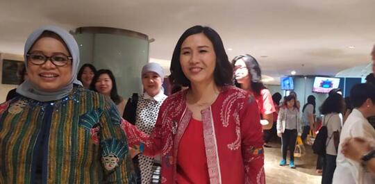 Lama Menghilang, Veronica Tan Muncul Bersama Istri Anies Baswedan