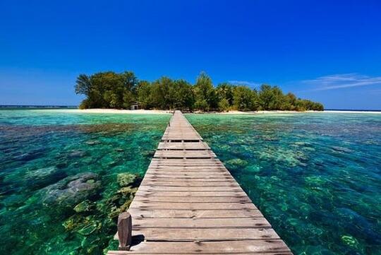 Romantisnya Tempat Honeymoon Ini Ada Di Indonesia Lho! Tidak Perlu Keluar Negeri!