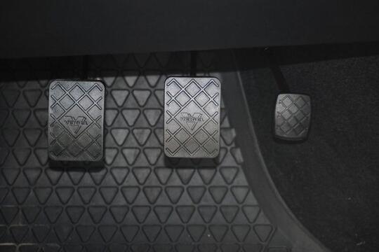 Catat, Ini 5 Cara Menjaga Agar Sistem Persneling Mobil Tetap Awet