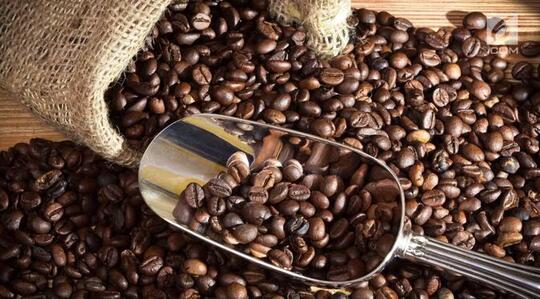 9 Khasiat Minum Kopi Hitam Tanpa Gula Setiap Hari dan 7 Efek Negatifnya