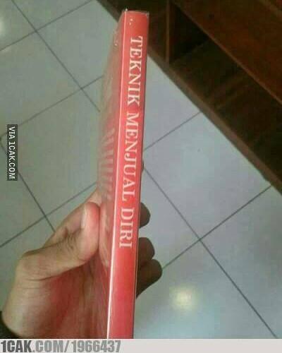Ada Buku Wajib Buat Orang Miskin, Judul Buku-Buku Berikut Nganu Banget Gan