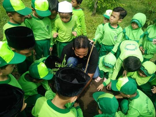 Kebun Belimbing Dempel, Ngawi. Bisa Mendatangkan Ide Baru