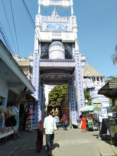Unik! Wisata Religi di Masjid Tiban Turen, Malang. Benarkah Dibangun Oleh Jin?