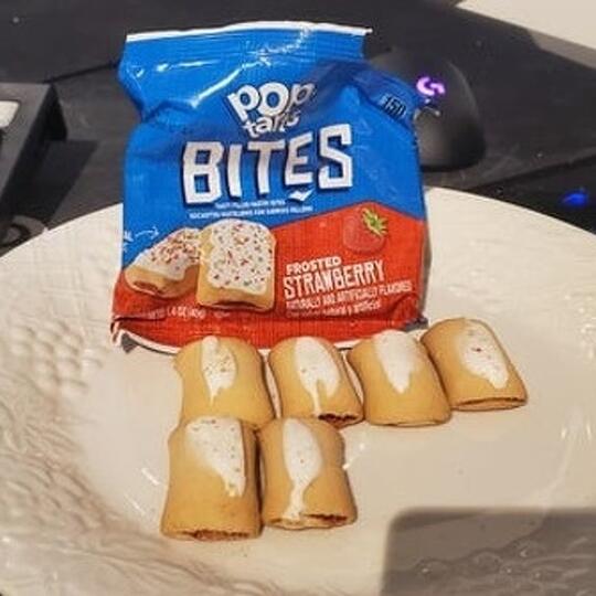 Suka Ngemil? Lihat Penampakan Snack Tidak Sesuai Ekspektasi Ini, Bikin Jengkel Woy!