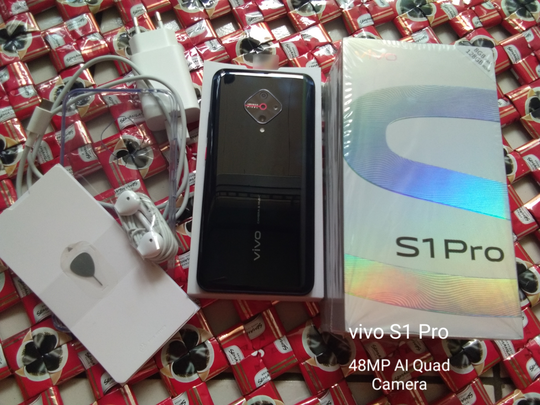 Unboxing vivo S1 Pro, Smartphone Multitasking yang Bikin Ngiler Gan!