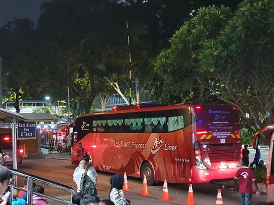Pertama Kali Naik Bus dari Singapura ke Kuala Lumpur, Enak Kok!