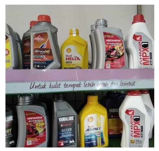 6 Kesalahan Penempatan Barang Paling Konyol di Supermarket, Ada Oli Di Rak Kosmestik!
