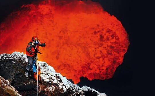 Wisata Extreme Dunia, Ada yang Minat Mencoba ?