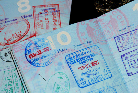Mengenal Istilah Visa Overstay