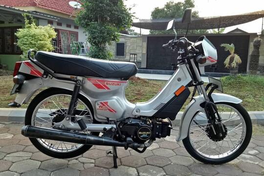 Anak Jaman Now Mungkin Gak Tahu Motor Ini, Nenek Moyang Satria FU Dan Ayago