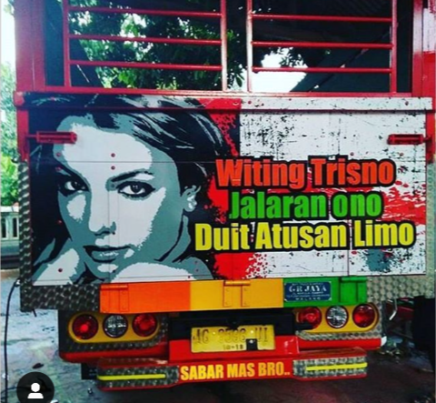 Lukisan di Trukmu Adalah Idolamu, Kagumilah 7 Artis Idola Supir Truk Ini!
