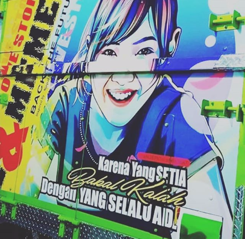 Lukisan di Trukmu Adalah Idolamu, Kagumilah 7 Artis Idola Supir Truk Ini!